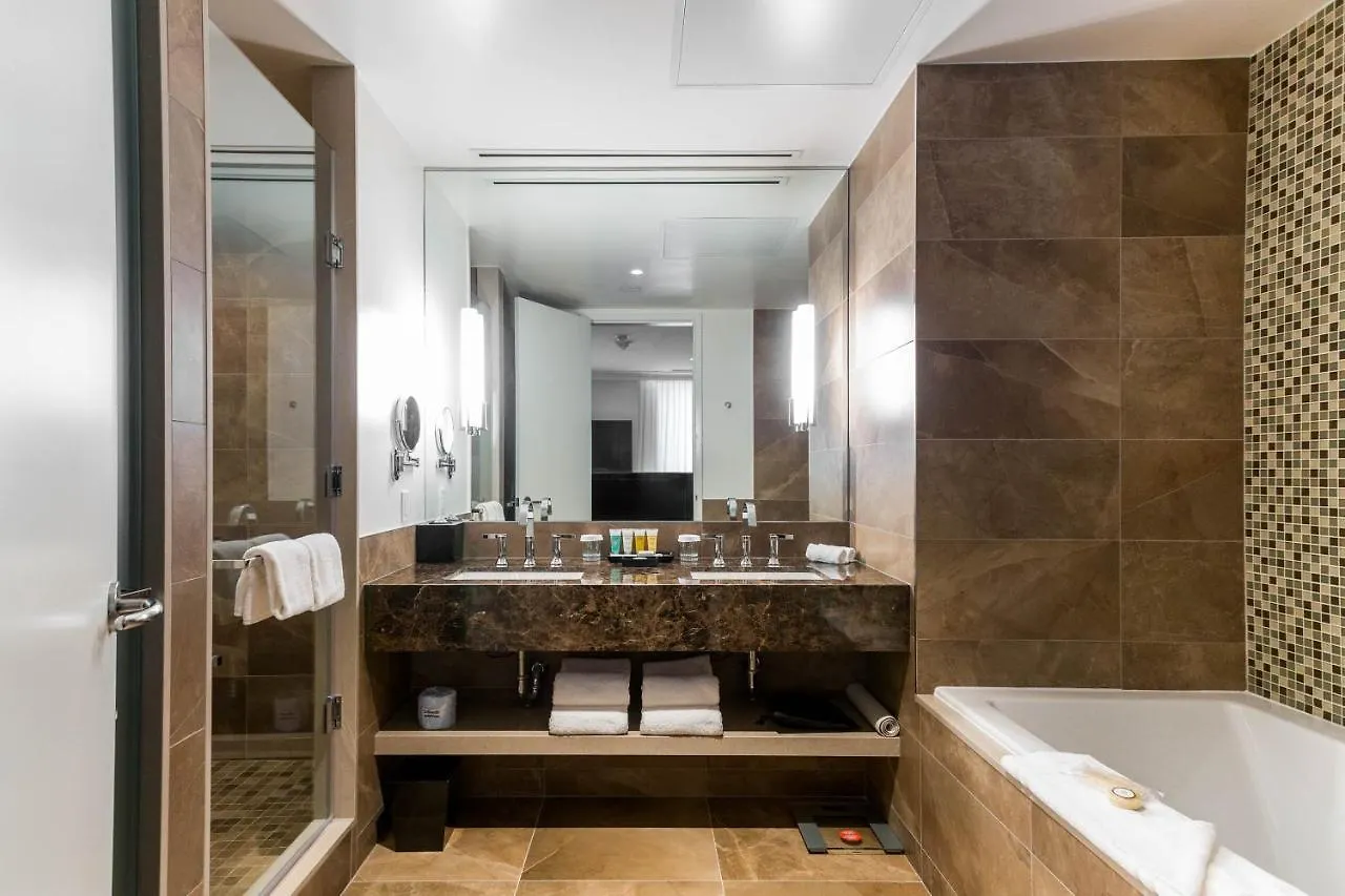 Sutton Place Hotel Toronto 4*,  Canada